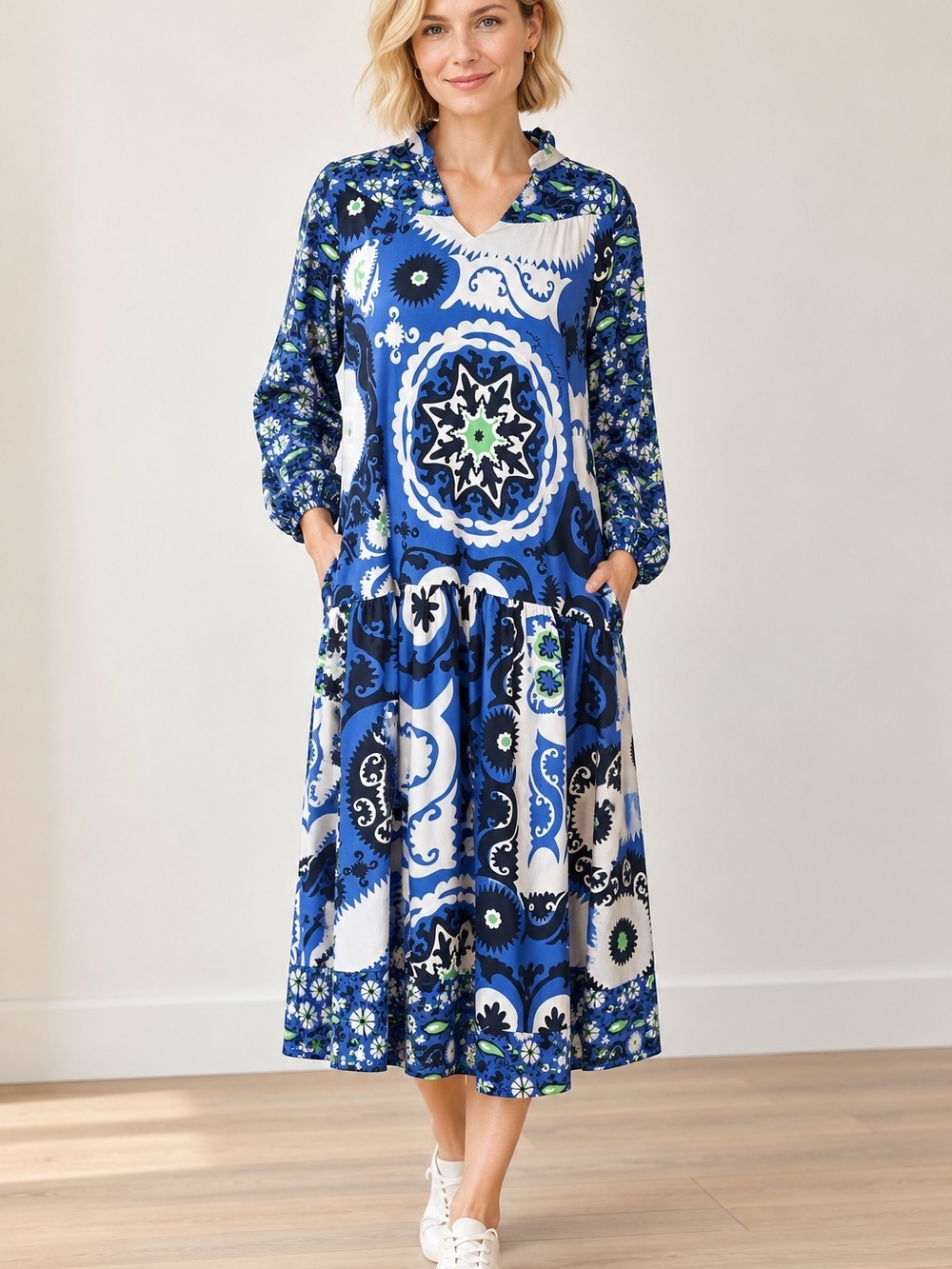 Blue Printed Midi Dress with V-Neck and Long Sleeves